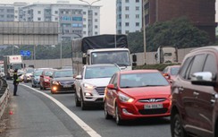 Người dân đổ về Thủ đô sau kỳ nghỉ lễ, đường thông, bến xe thoáng