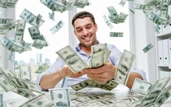 Một hãng vận tải biển thưởng tết tới 3 năm lương