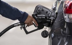 Giá xăng dầu hôm nay 6/1/2022: Quay đầu giảm