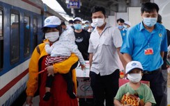Tránh "ngăn sông, cấm chợ" người dân về quê đón Tết Nguyên đán