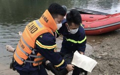 Vụ lật thuyền trên sông Mã: Thi thể người bà cách vị trí gặp nạn 1km