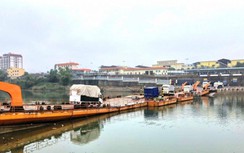 Thông quan trở lại cầu phao Móng Cái, số lượng xe qua 3 cửa khẩu ra sao?