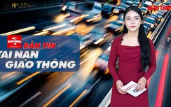 Video TNGT 27/1: Đầu máy xe lửa văng ra khỏi đường ray sau va chạm