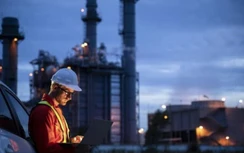 Giá xăng dầu hôm nay 27/1/2022: Tiếp tục tăng mạnh