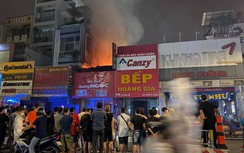 Cháy nhà ở TP.HCM sáng 27 Tết, nhiều xe chữa cháy được huy động