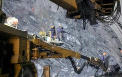 Đón Tết trong hầm cao tốc Bắc - Nam