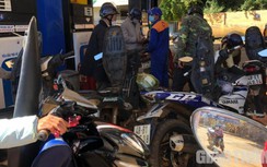 Bộ trưởng Công Thương: Găm xăng dầu trục lợi phải rút giấy phép khẩn trương