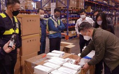 Bắt giữ hơn 85.000 test nhanh Covid-19 nhập lậu từ Hàn Quốc về Nội Bài