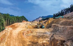 Nghịch lý Nhà nước bỏ tiền mua vật liệu làm cao tốc