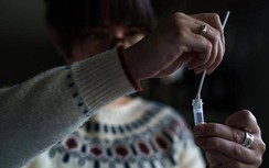 Giám đốc Sở Y tế Hà Nội: Người dân có thể tự làm test xác nhận F0
