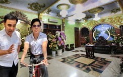 MC Quyền Linh phát hiện đồ cổ lạ trong biệt thự 100 tỷ của Ngọc Sơn