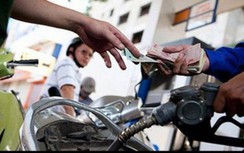 Giá xăng dầu hôm nay 2/3: Tăng vọt, lập kỷ lục mới