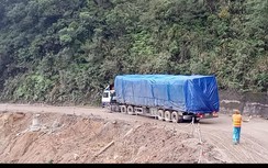 Cần kiểm soát xe quá tải, đảm bảo ATGT đường lên cửa khẩu Cầu Treo