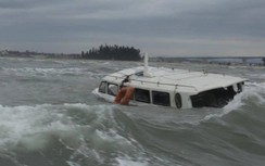 Tàu bị nạn ở Cửa Đại không truyền dữ liệu giám sát hành trình từ cuối 2020