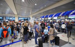 Vì chiến sự, 28.000 hành khách từ Nga và Ukraine mắc kẹt ở nước ngoài