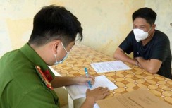 Bắt khẩn cấp kẻ cướp nhiều điện thoại iPhone, lừa chủ quán chuyển tiền