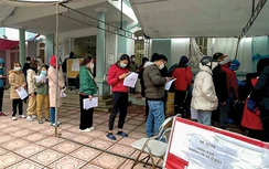 F0 vật vã làm thủ tục hưởng BHXH