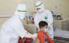 Trẻ mắc Covid-19 sốt cao, quấy khóc có được dùng thuốc ngủ?