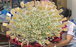 Đại gia Đà Nẵng vào Cần Thơ đặt bó hoa đính 100 cây vàng giá 7 tỷ tặng 8/3
