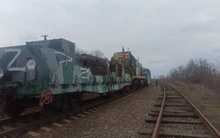 Tàu bọc thép Nga xuất hiện bí ẩn tại Ukraine