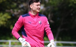 Báo Thái Lan mỉa mai thủ thành tuyển Việt Nam “mất tích” ở Nhật Bản