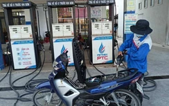 Các cây xăng ở miền Tây trước giờ "G": Nơi "im ắng", nơi bắt đầu đông