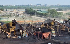 Công an vào cuộc vụ bãi than "khủng" trái phép uy hiếp cầu Yên Lệnh