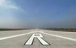 Tân Sơn Nhất đóng một đường băng đến 30/4, các chuyến bay có bị ảnh hưởng?
