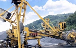 Nhà máy điện “kêu cứu” vì thiếu than, TKV hé lộ thêm nguyên nhân