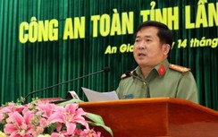 Đại tá Đinh Văn Nơi tiếp tục điều hành Công an tỉnh An Giang