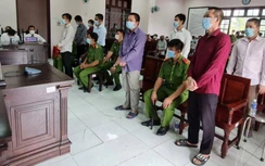 Tổng Giám đốc ở miền Tây lừa hơn 800 người bị tuyên án chung thân