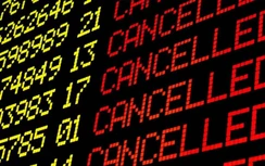 Tỷ lệ hủy chuyến tăng vọt sau vụ rơi máy bay tại Quảng Tây, Trung Quốc