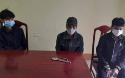 Tháo trộm đường ray tàu hỏa bán sắt vụn, 4 thanh niên bị bắt giữ