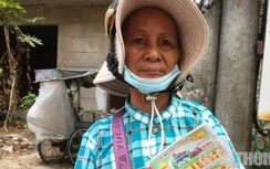 Lại tái diễn tình trạng lừa người bán vé số dạo bằng vé “trúng”