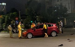 Va chạm mạnh với nữ tài xế lái ô tô đỏ, nam thanh niên đi xe máy tử vong
