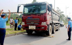 Tăng cường kiểm tra, xử lý xe quá tải ngay tại đầu mối bốc xếp hàng hoá