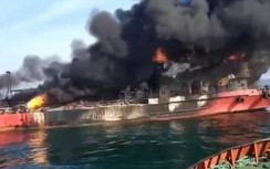 Tàu mang cờ nước ngoài trúng hoả lực ở Mariupol, Ukraine