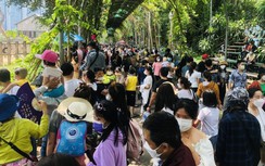 Thảo Cầm Viên đông nghẹt khách sau thời gian dài vắng vẻ