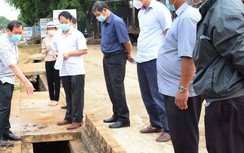 Gia Lai: Bảo trì đường bộ gặp khó vì kinh phí chỉ đủ... cắt cỏ lề đường