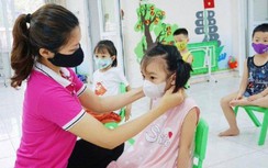 Sát ngày trẻ mầm non đi học lại: Trường đỏ mắt "săn" học sinh và giáo viên