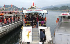 Tháo gỡ vướng mắc tàu lắp thiết bị nhận dạng tự động