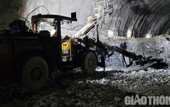 "Hậu trường" thi công cao tốc Bắc - Nam qua Ninh Bình và Thanh Hoá