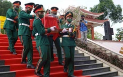 Xúc động Lễ truy điệu và an táng các liệt sỹ hy sinh trên đồi Xuân Sơn