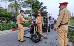 Xe phân khối lớn va chạm xe SH ở đường vành đai 2 trên cao, 1 người tử vong