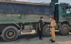 Liên tục thay đổi địa bàn, tuần lưu chặn bắt xe quá tải
