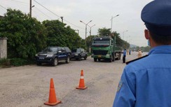 Hải Dương xử mạnh xe quá tải, tài xế than "chở nhiều không bõ phạt"
