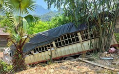 Vụ TNGT 3 người chết ở Quảng Bình: Tài xế vẫn trong phòng mổ, vợ chưa biết