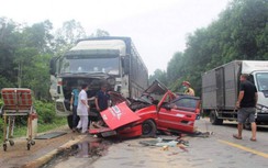 Xe con đấu đầu xe tải, 1 người tử vong, 3 người bị thương