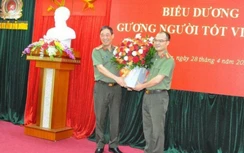 Thiếu tá cứu 2 cháu bé bị đuối nước ở Hải Dương được Bộ Công an khen thưởng