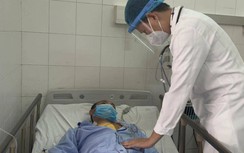 Bất cẩn khi dùng máy cắt cỏ, gây tổn thương tim